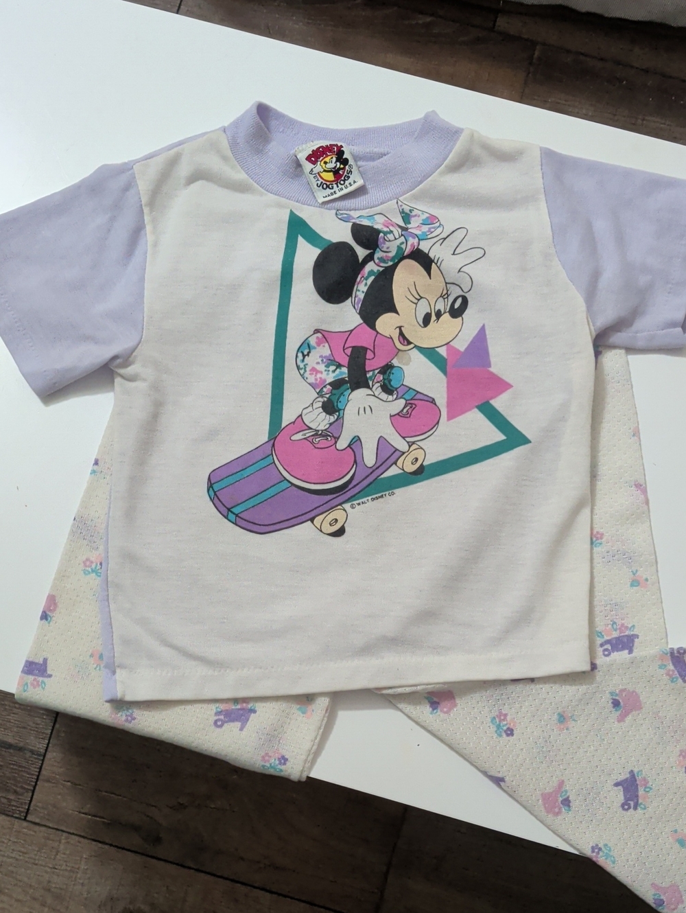 Vintage Disney Jog Togs Minnie Mouse Pastel Skateboard Raglan Pajama Set